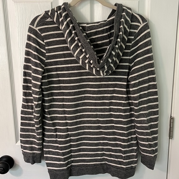 Obey hooded sweater - Picture 2 of 3